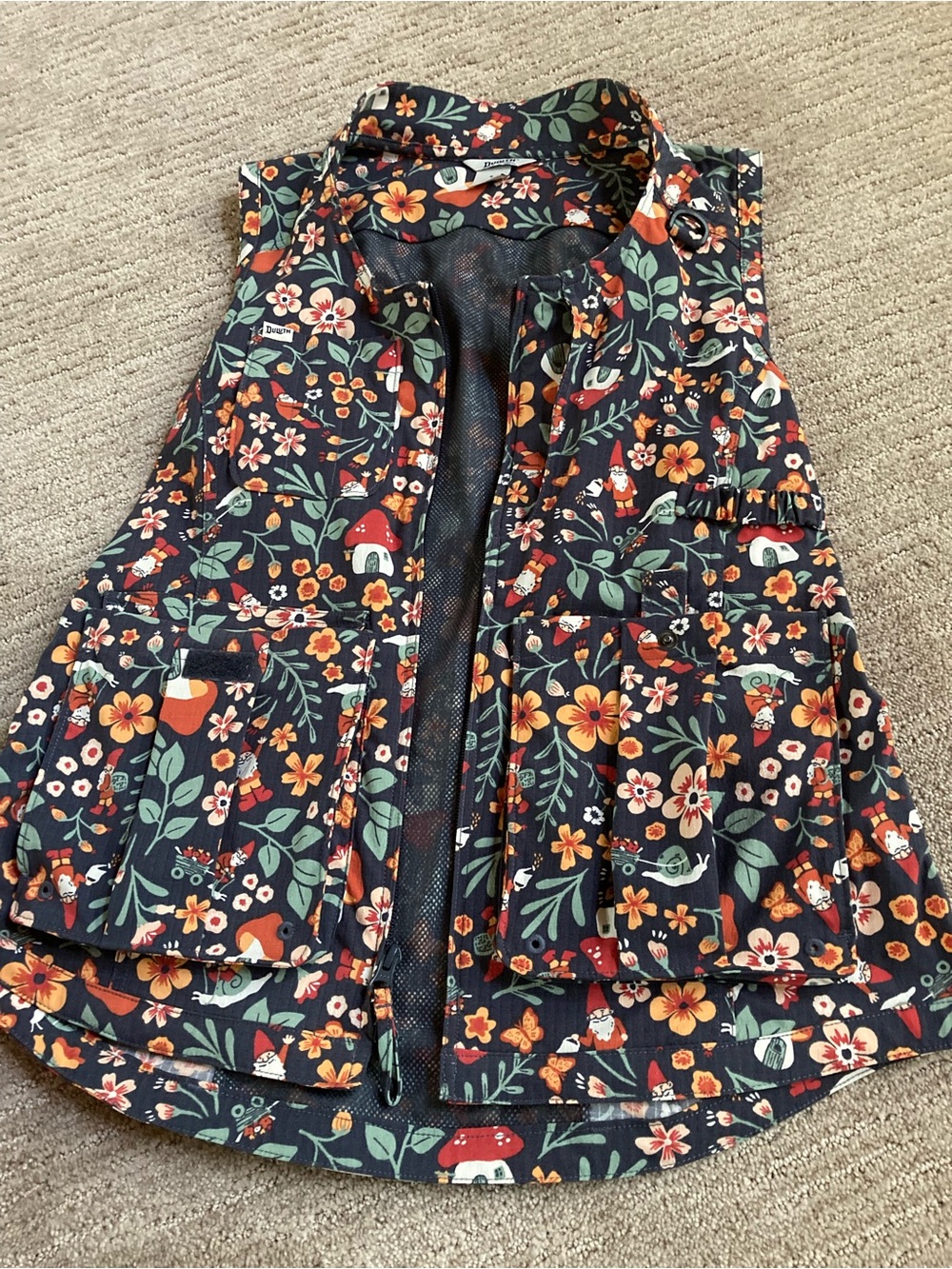Duluth Gardening Gnome Heirloom Vest: NWOT